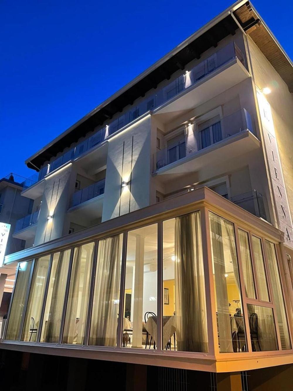 Hotel Vienna Rivazzurra Rimini Exterior foto